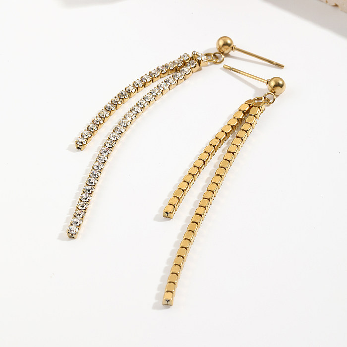1 Paar elegante, glänzende Quasten-Ohrringe mit Inlay aus Edelstahl und 14 Karat vergoldeten Strasssteinen