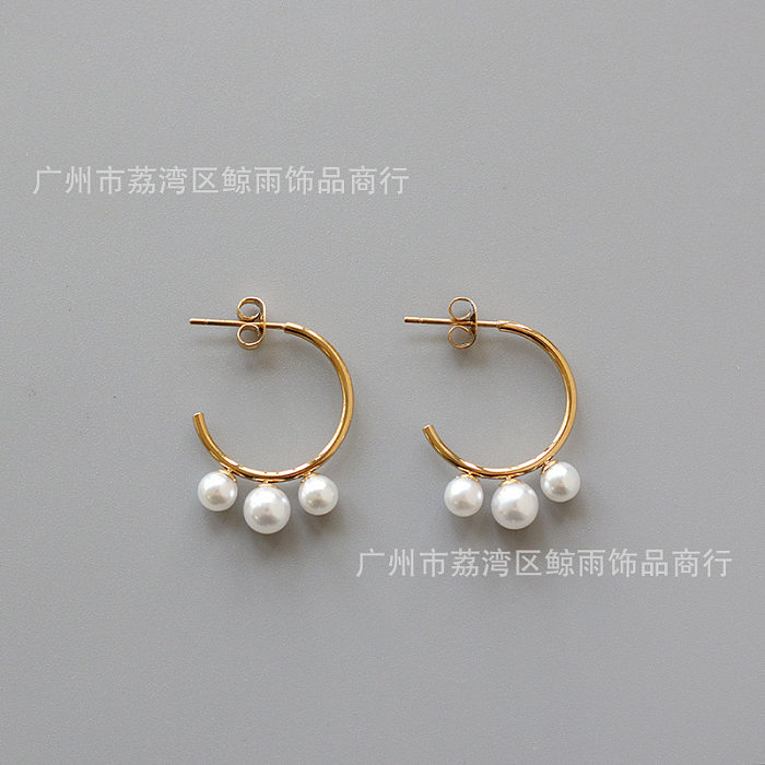 Simple Autumn And Winter Beautiful Imitation Pearl Stainless Steel Earrings