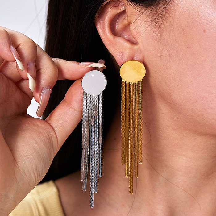 1 Paar luxuriöse, einfarbige Edelstahl-Ohrringe mit 18-Karat-Vergoldung
