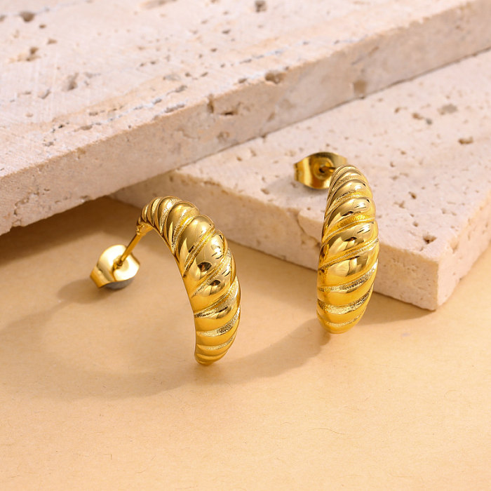 Pendentifs plaqués or 18 carats pvd de nicho de alta costura envueltos en cuernos