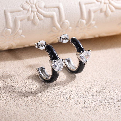 C-shaped black drop oil inlaid 6.5mm heart-shaped zircon versatile design earrings