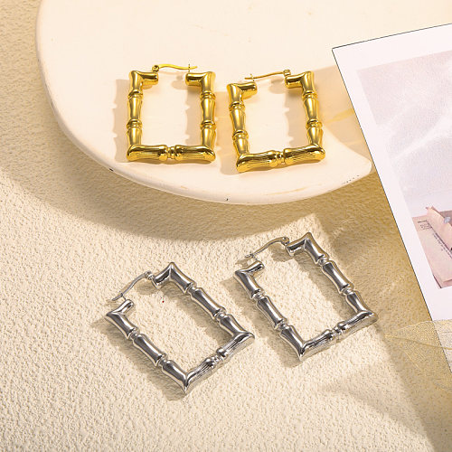 Pvd em ouro 18K com formato retangular de bambu de 5.5 mm de diâmetro com juntas de bambu exageradas e versáteis, projetadas com presilhas para as orelhas