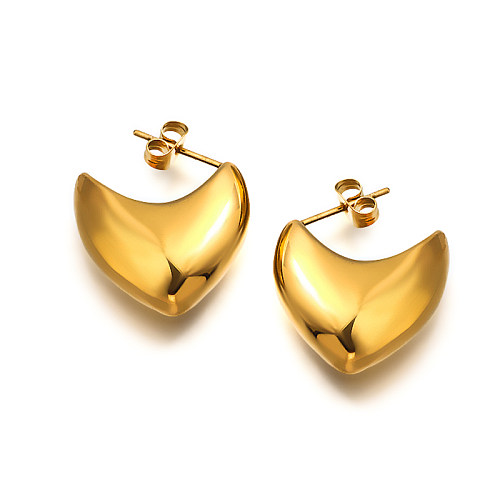 18K gold pvd three dimensional V-shaped hollow crescent pointed bottom versatile design with ear buckle