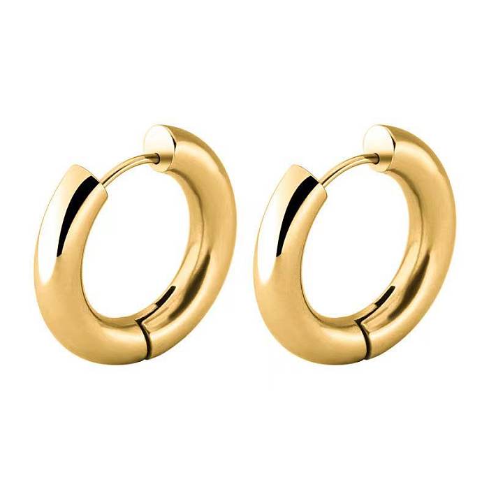 Pendientes de aro Huggies chapados en oro de 5 quilates de acero inoxidable de diseño simple con alambre de 18 mm