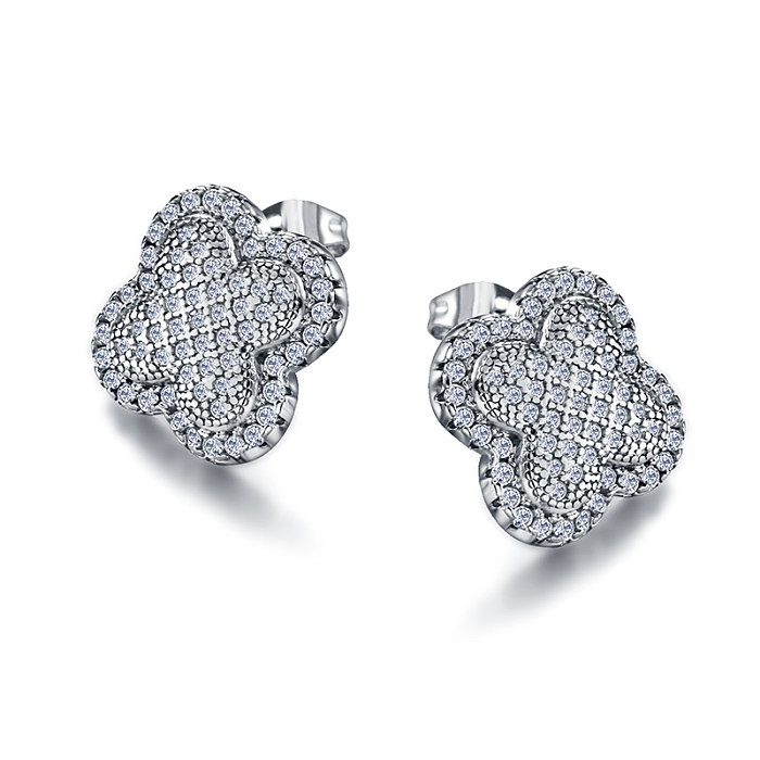 Brass clover inlaid zircon ear buckle