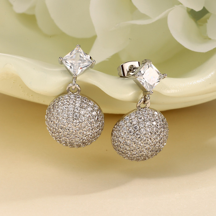 نصف كرة من النحاس المربع الماسي مرصعة بأقراط الزركون