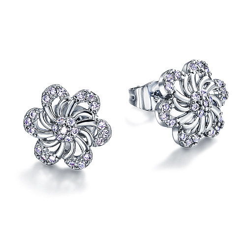 Pendientes de latón con diseño hueco en forma de flor de 15 mm con incrustaciones de circonitas