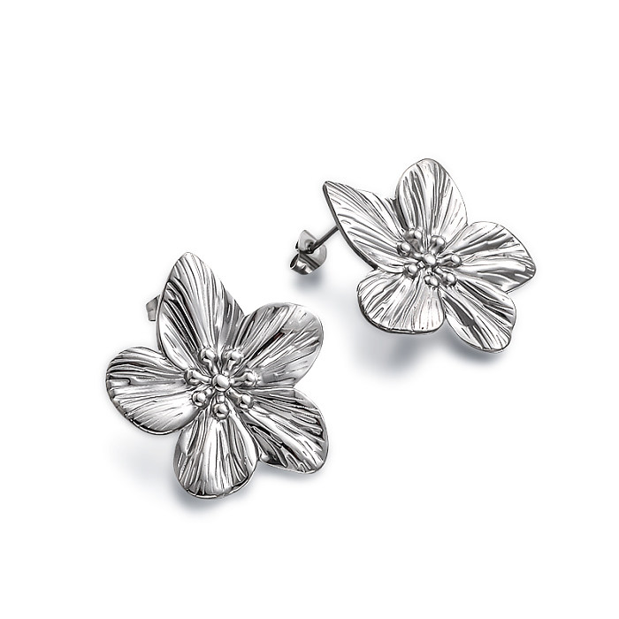 3D flower texture exaggerated earrings