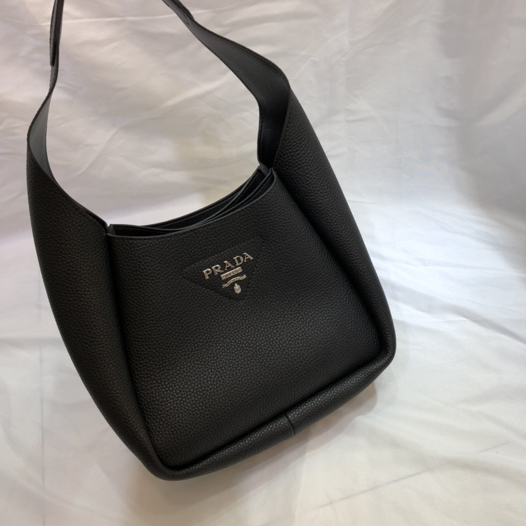 hobo totes