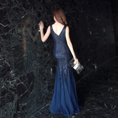 Sequins V-Neck Sleeveless Mermaid Evening Dress