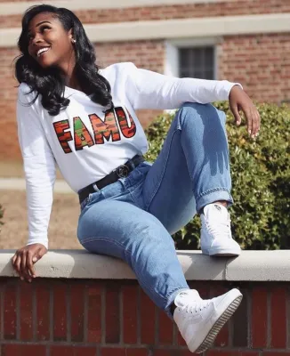 Autumn Print White Round Neck Sweat Shirt