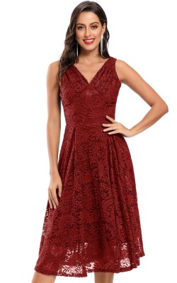 Summer Wedding Red Lace Sleeveless V-Neck Bridesmaid Dress