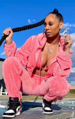 Winter Causal Pink Fleece Hooded Zipper Top And Bra And Pant 3 Piece Set