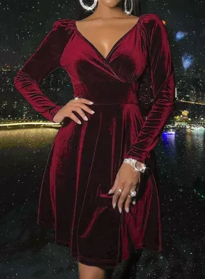 Winter Sexy Red V Neck Long Sleeve Velvet Dress