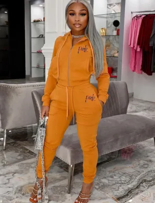 Winter Casual Yellow Embroidered Long Sleeve Zipper Hoodies and Match Sweatpants Wholesale 2 Piece Sportwear Sets
