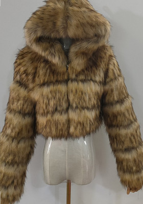Women Winter Printed Full Sleeves Leopard Print Hooded Short Fur Coat