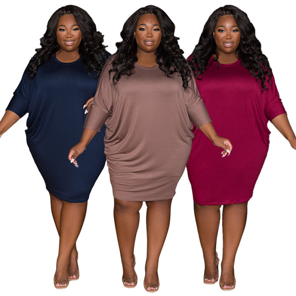 Plus Size Women Loose Solid Color Pleated Round Neck Loose Dress