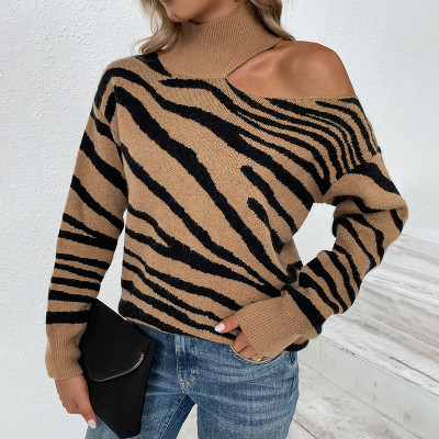 Women Turtleneck Cut Out Leopard Print Long Sleeve Sweater