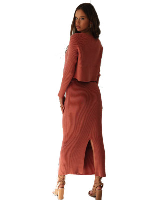Fashionable sweaterknitting slit skirt suit