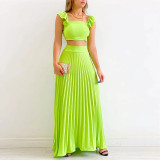 Women Solid Crop Top and High Waist Pleated Skirt Two-Piece Set