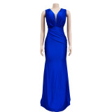 Women Solid V-Neck Sleeveless Pleated Maxi Dress