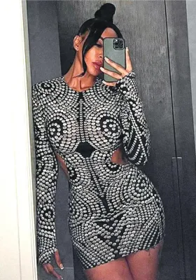Women Printed Long Sleeve Round Neck Bodycon Dress