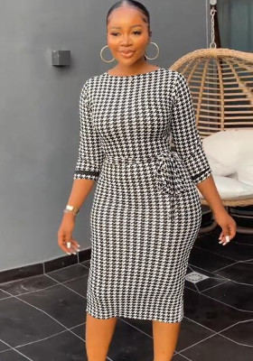 Sexy Printed Black And White Check Tight Fitting Midi Long Sleeve Bodycon Dress