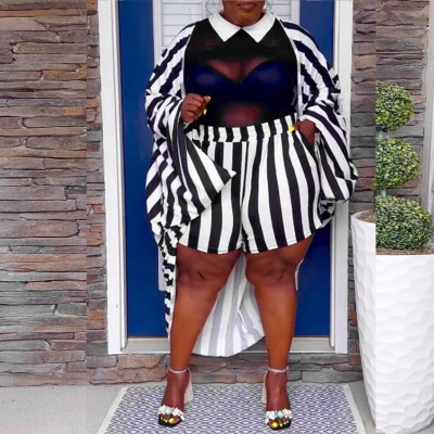 Plus Size Loose Two Piece Striped Printed Shorts Set