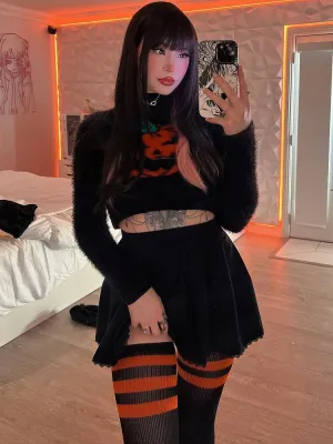 Women's Autumn And Winter Fashion Halloween Pumpkin Short Turtle Sweater