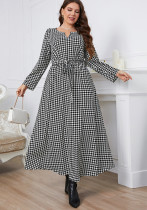 Plus Size Women Round Neck Black and White Checkered Dress