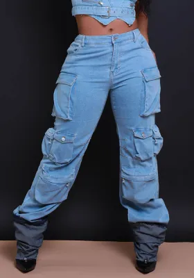Women Zippered Pocket Washed Cargo Denim Pants