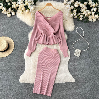 Autumn And Winter Style Suit For Women V-Neck Ruffled Short Knitting Shirt Bodycon Skirt Two-Piece Set