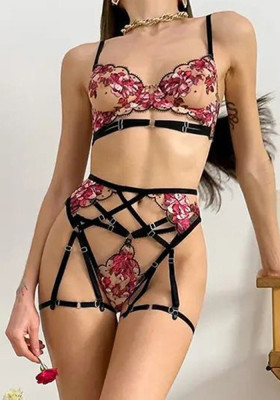 Fashionable See-Through floral embroidered lace sexy four-piece lingerie set