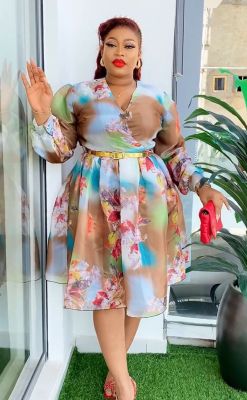 Plus Size African Women V Neck Printed Dress with Belt
