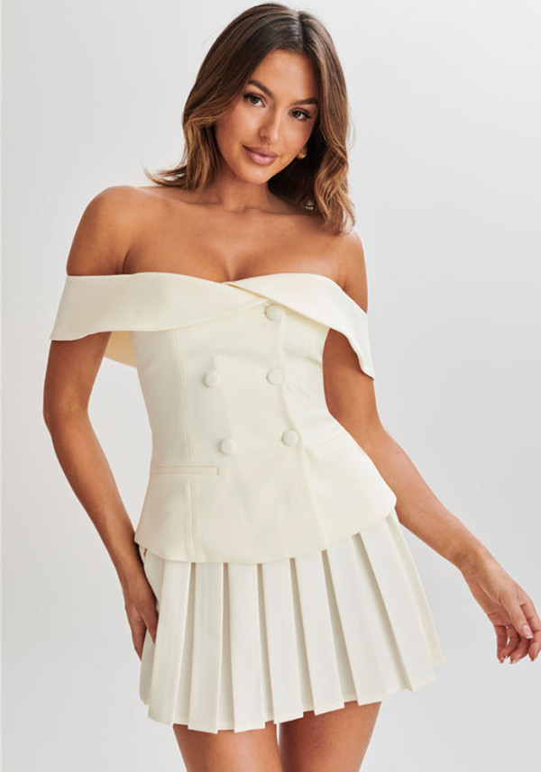 Women summer off-the-shoulder double-breasted Top and pleated Skirt two-piece set