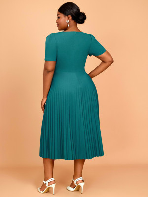Women Elegant Square Neck Sequin Pleated Dress