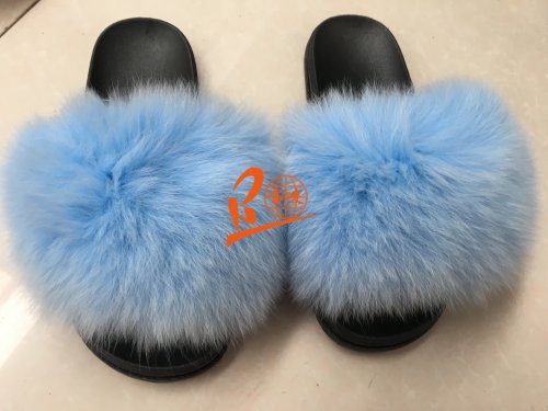 BLFSCLB light Blue Fox Fur Slippers