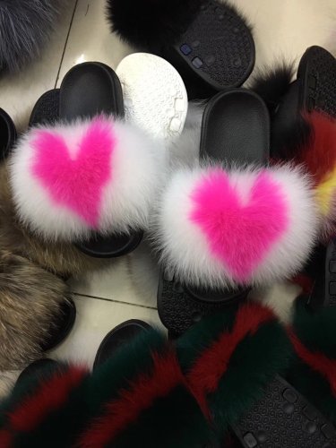 BLFFWH Fuscia White Heart Fox Fur Slippers