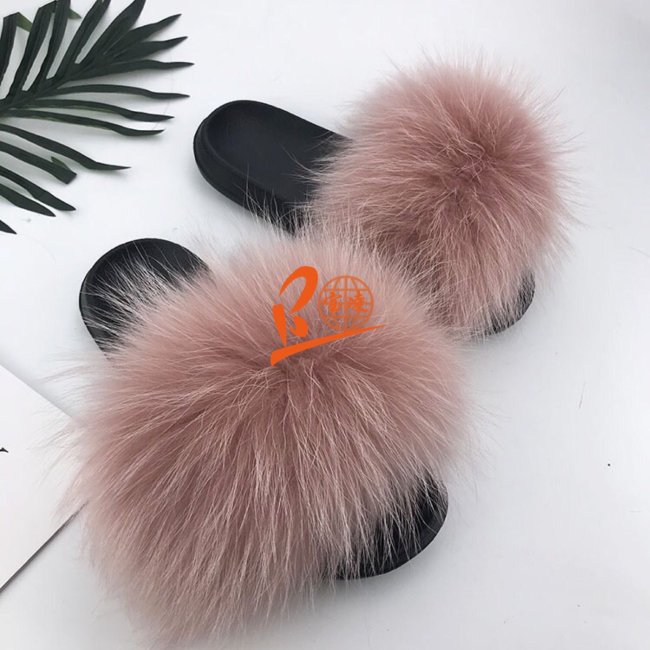 BLRRBP Red Bean Pink Raccoon Fur Slippers