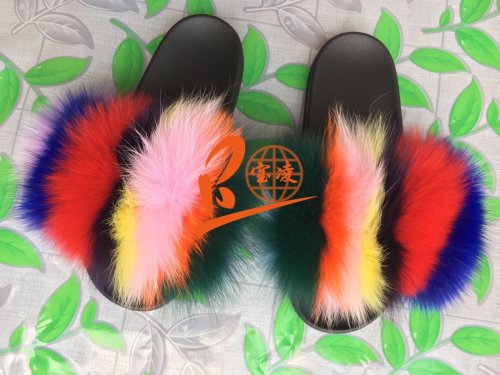 BLFRC04 Rainbow Colorful Splat Fox Fur Slippers