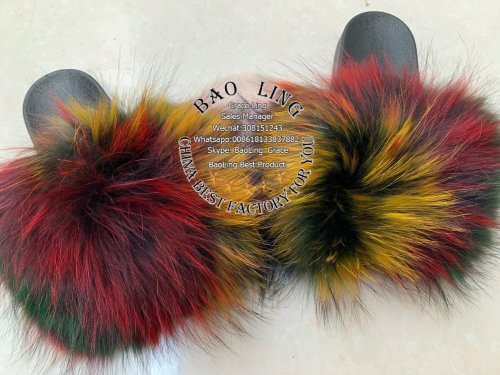 Copy of BLRBDR Biggest Dyed Raccoon Fur Slippers