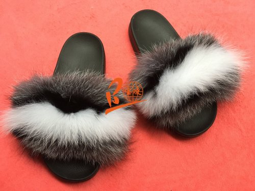 BLFSBW Horizontal Silver Black White Fox Fur Slippers