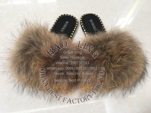 BLRN02 Natural Raccoon Fur Slippers