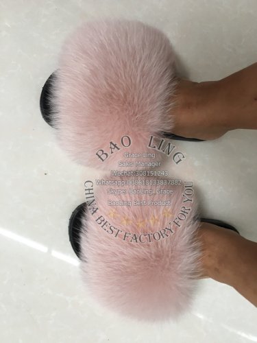 BLFBLP Light Pink Biggest Fox Fur Slides