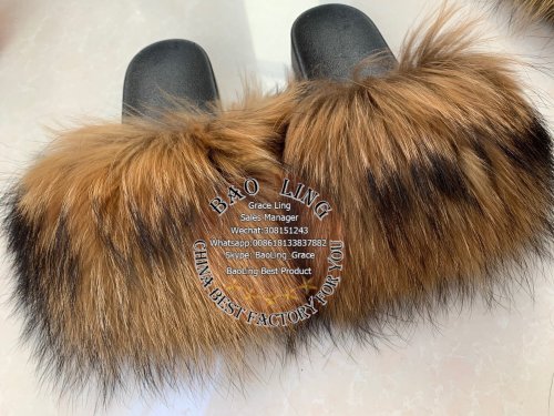 BLRBDR Biggest Dyed Raccoon Fur Slippers