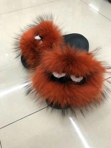 BLFM04 Orange Raccoon Monster Fur Slippers