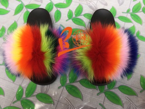 BLFRC03 Rainbow Colorful Splat Fox Fur Slippers