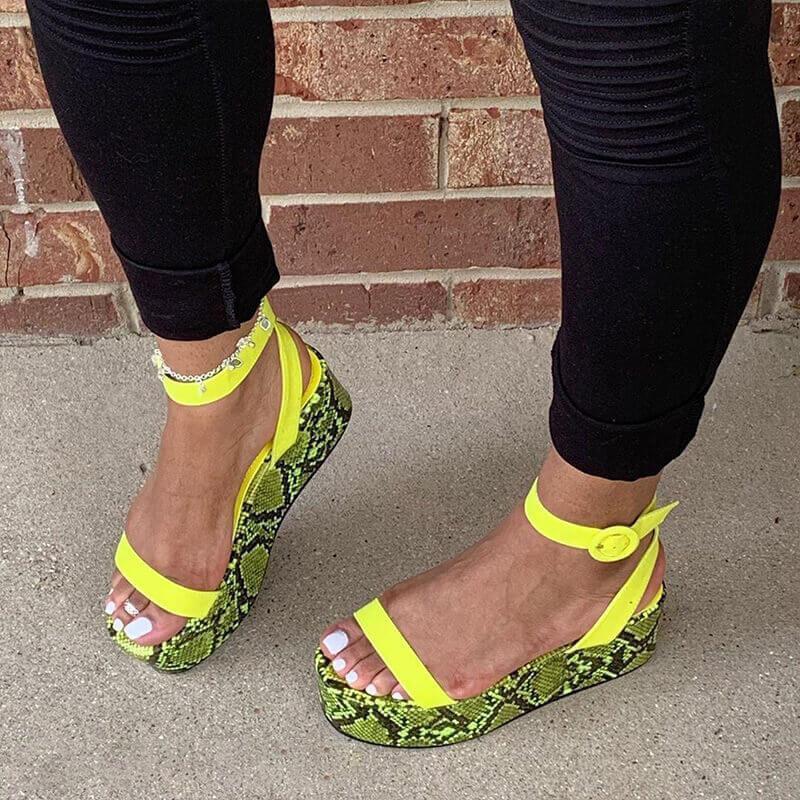 new trendy slides