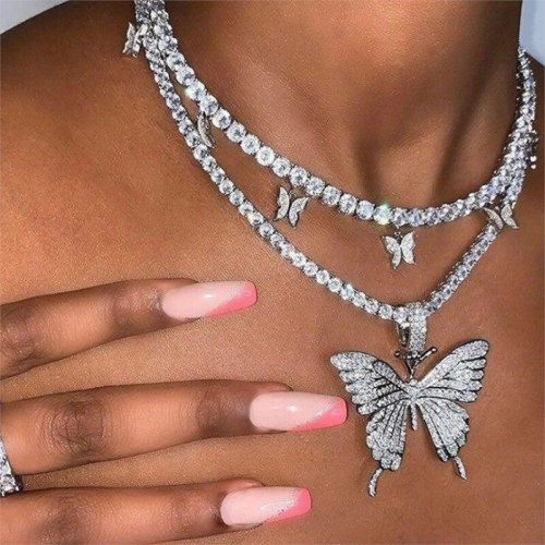 20023105 Fashion Necklace Necklaces