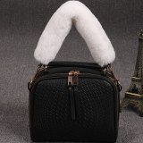 2020 New Fashion Handbag Chains Shoulder Bag Fur Straps 88669